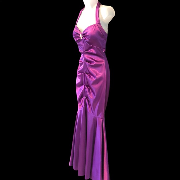 Cache Prom Formal Dress - Picture 9 of 9